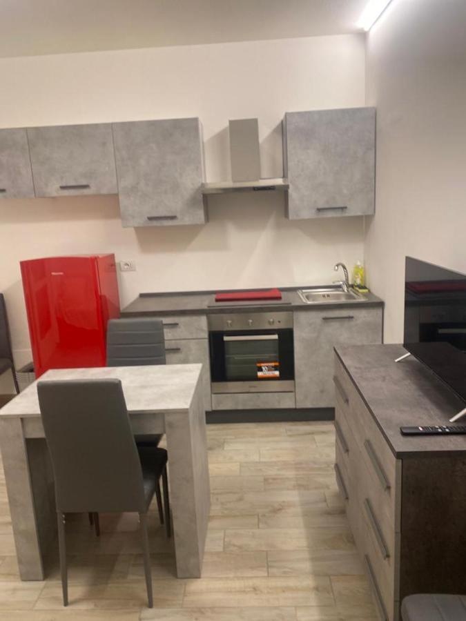 Senza Pensieri Residence Zero Carlo Urbino 克雷马 外观 照片